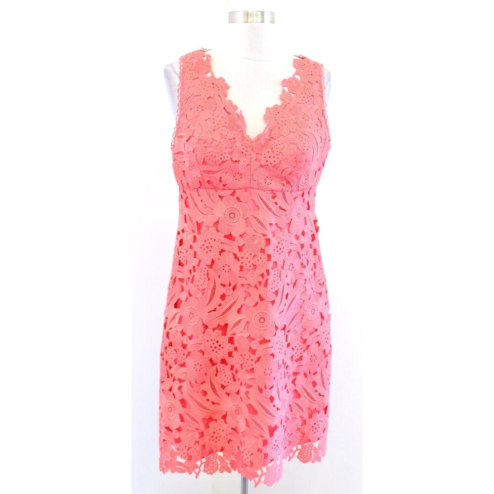 Trina Turk Coral Lily Ornate Floral Lace Sheath Dress Size 8 Keyhole Back V Neck